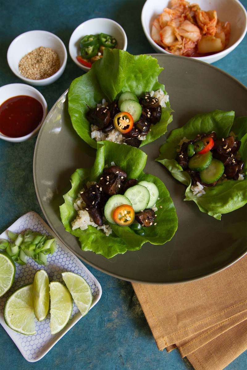 mushroom-bulgogi-lettuce-wraps